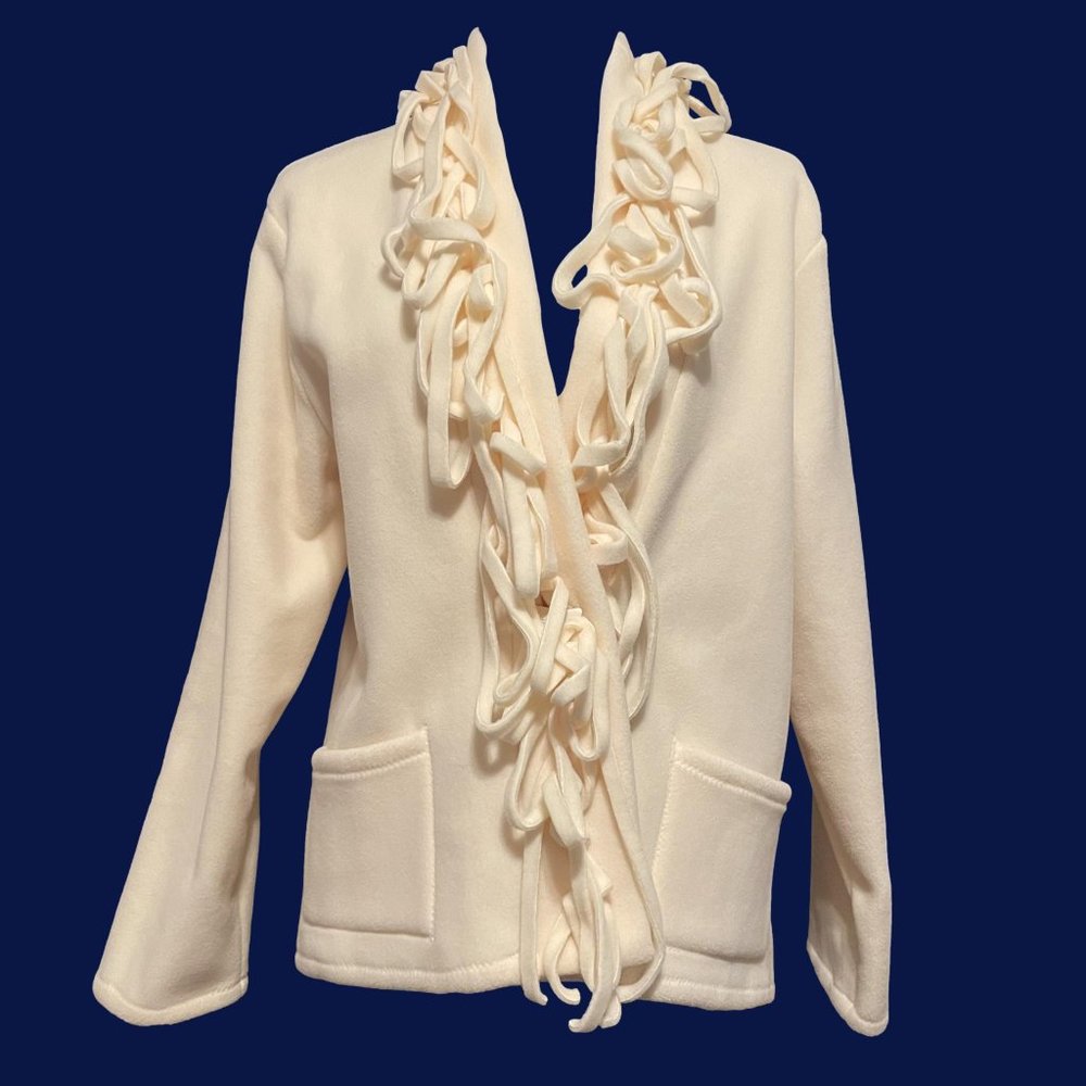 Linda Lundstrom Cute Cream Blazer!  Small